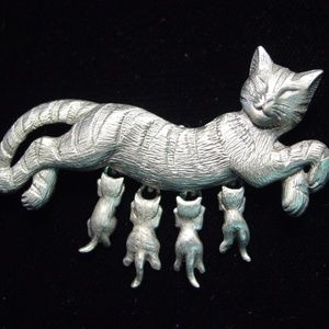 COPY - 🆕 Jonette Jewelry Cat Nursing Kittens Pin Brooch